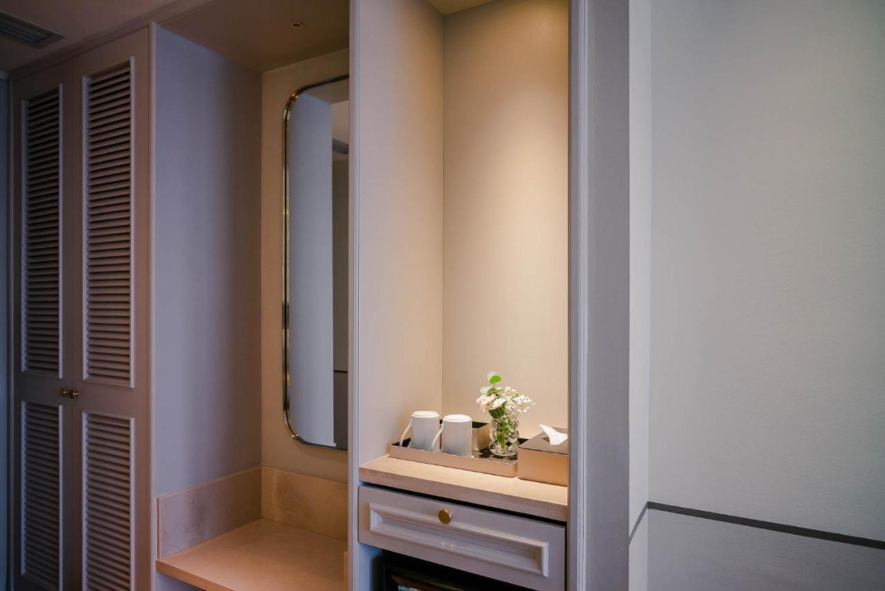 Chic Wing Twin Room
