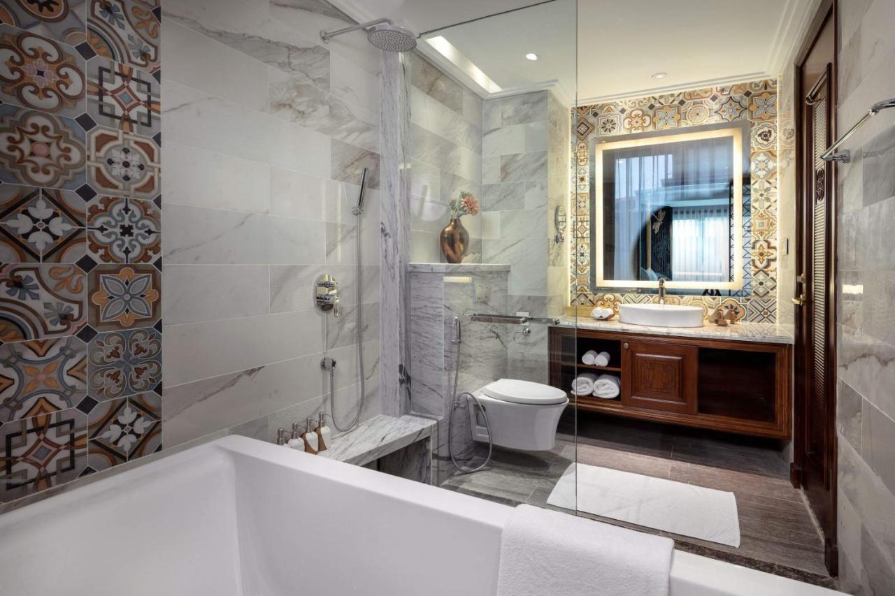 Premier Deluxe Room