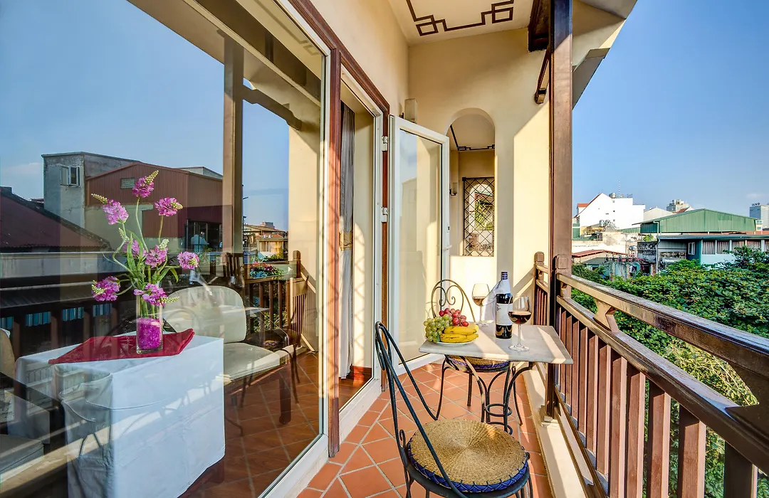 Quoc Hoa Premier Hotel-1