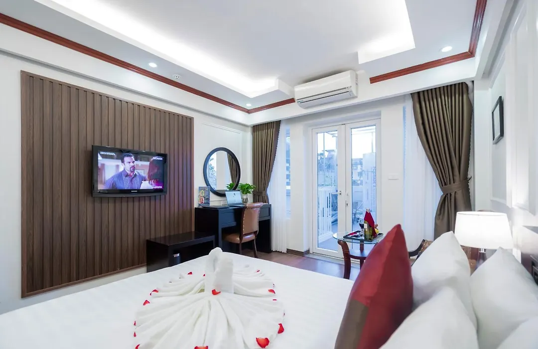 Golden Lotus Legend Hotel-1