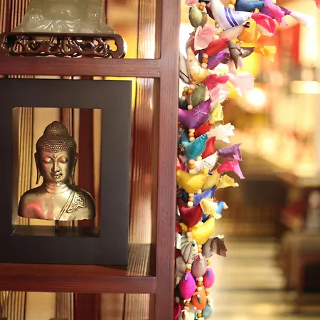 Aira Boutique Hanoi Hotel & Spa-3