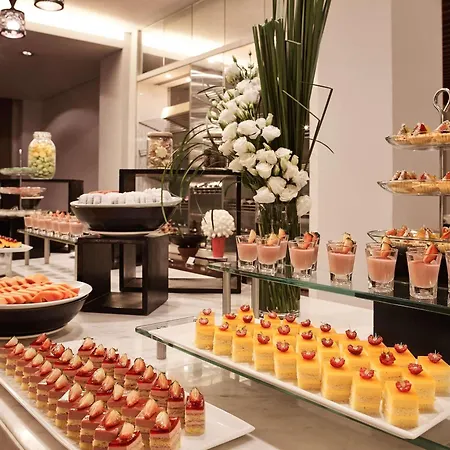 Pullman Hanoi-2